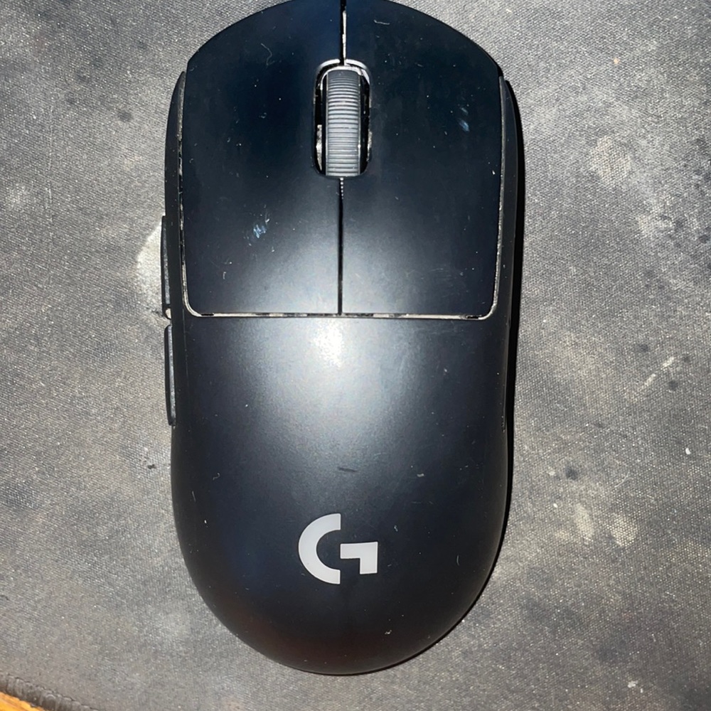 G pro wireless with hyper glides mint condition
